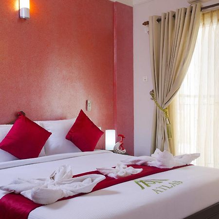 Atlas Airport Hotel Apartment 니둠바서리 외부 사진