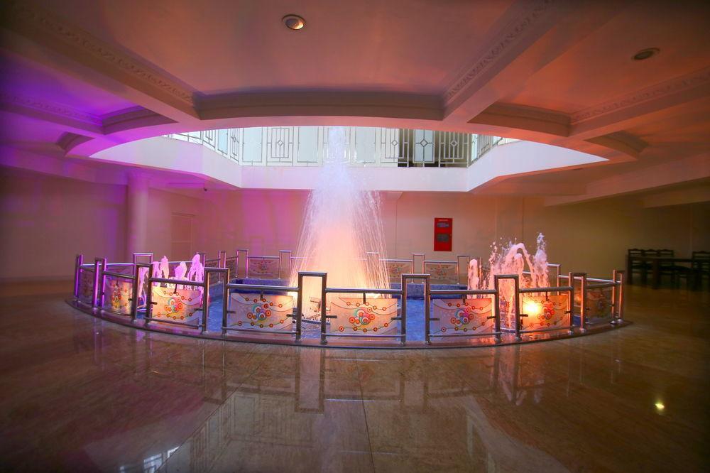 Atlas Airport Hotel Apartment 니둠바서리 외부 사진