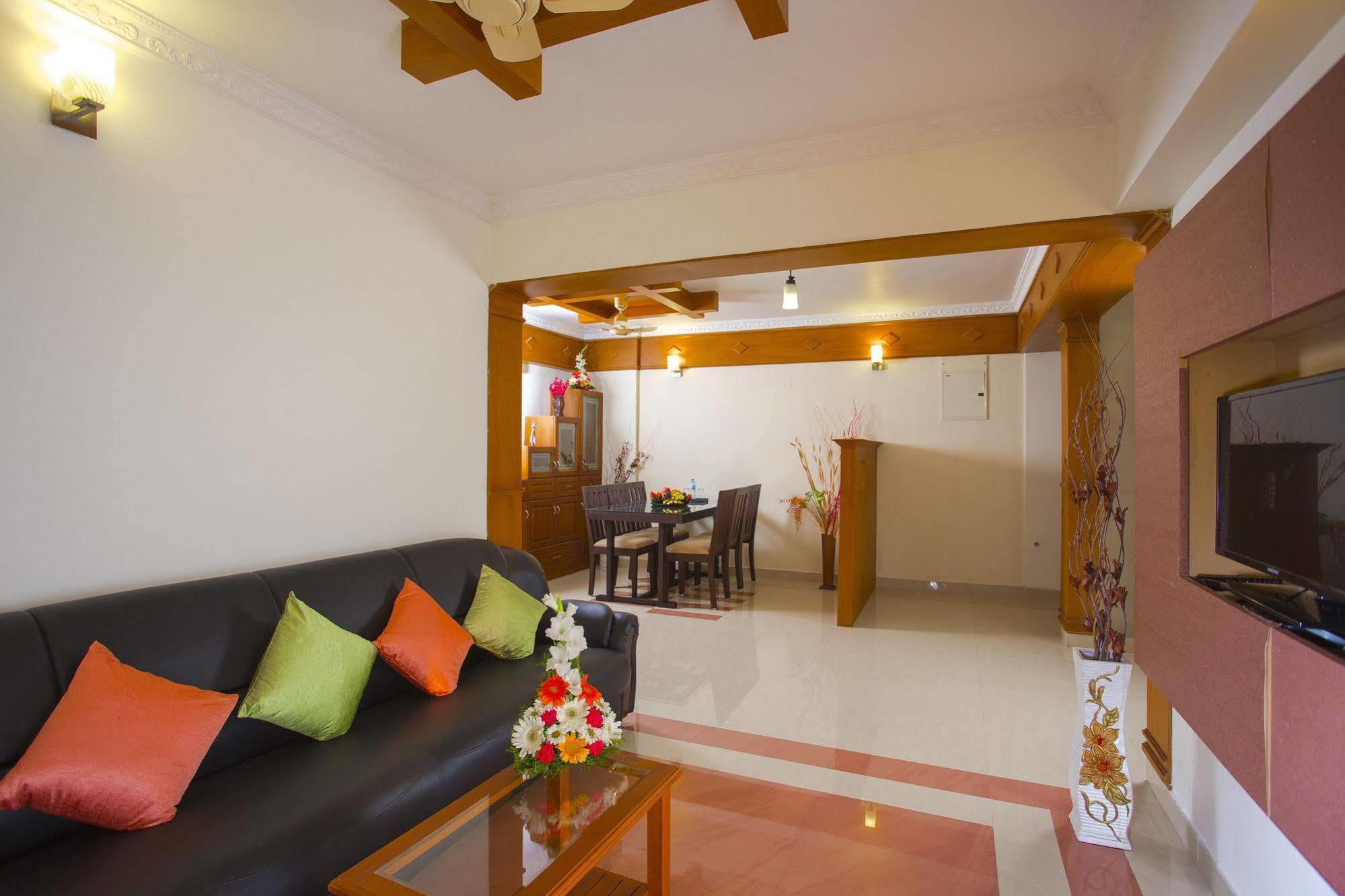 Atlas Airport Hotel Apartment 니둠바서리 외부 사진