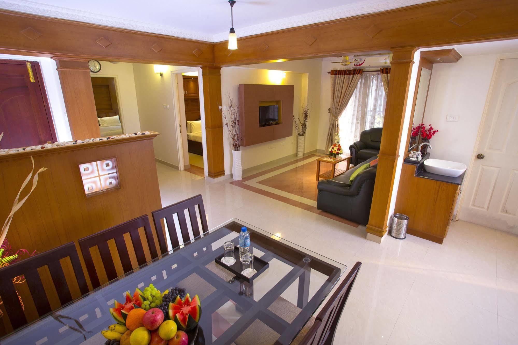 Atlas Airport Hotel Apartment 니둠바서리 외부 사진