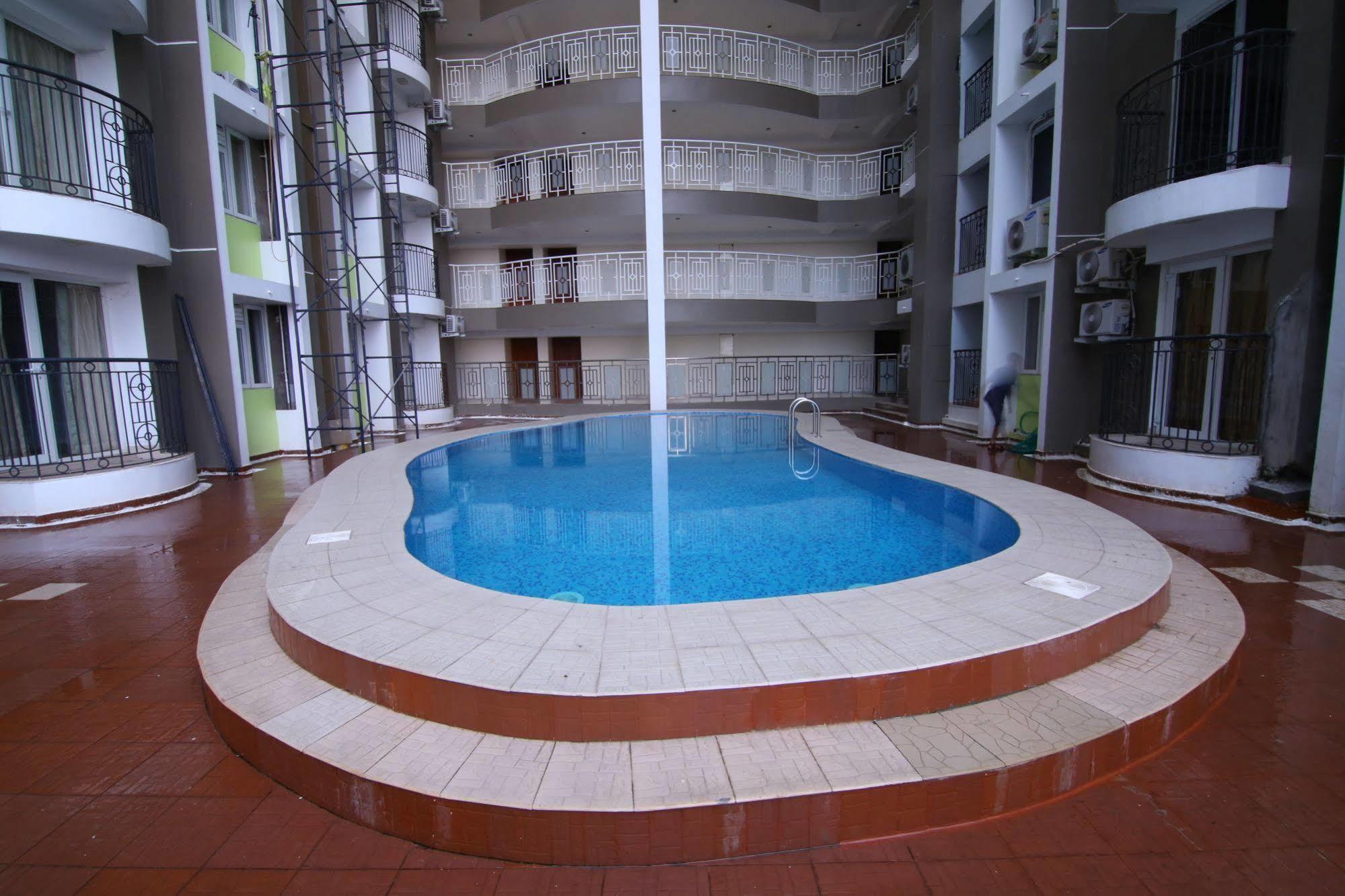 Atlas Airport Hotel Apartment 니둠바서리 외부 사진